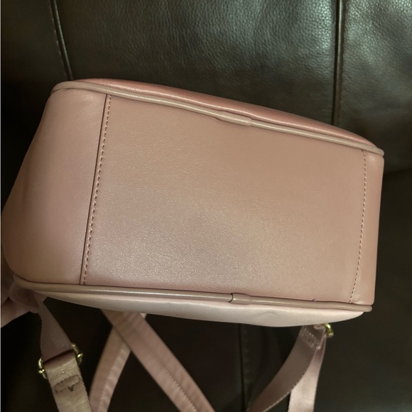 Mickey and Minnie Loungefly - Picture 5 of 7